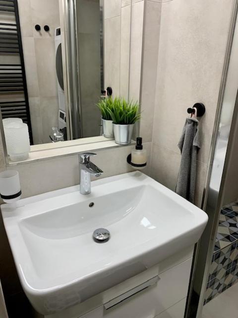 Apartman Snyt Primka Olomouc Ngoại thất bức ảnh